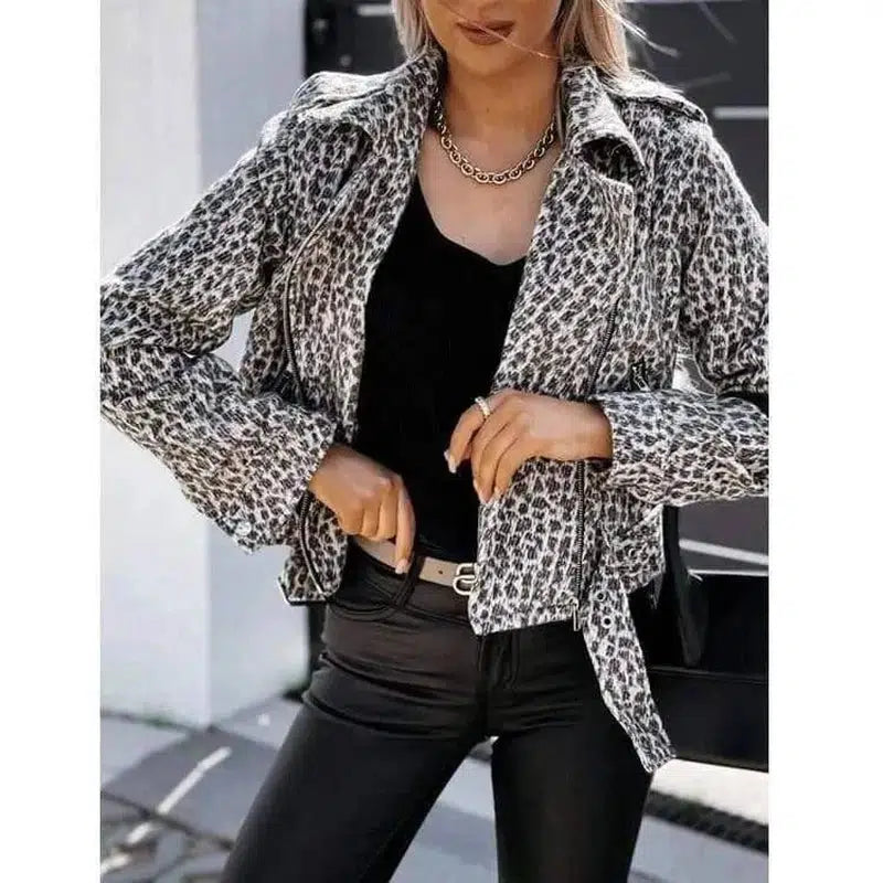 LOVEMI - Lovemi - Leopard Print Long Sleeve Short Coat