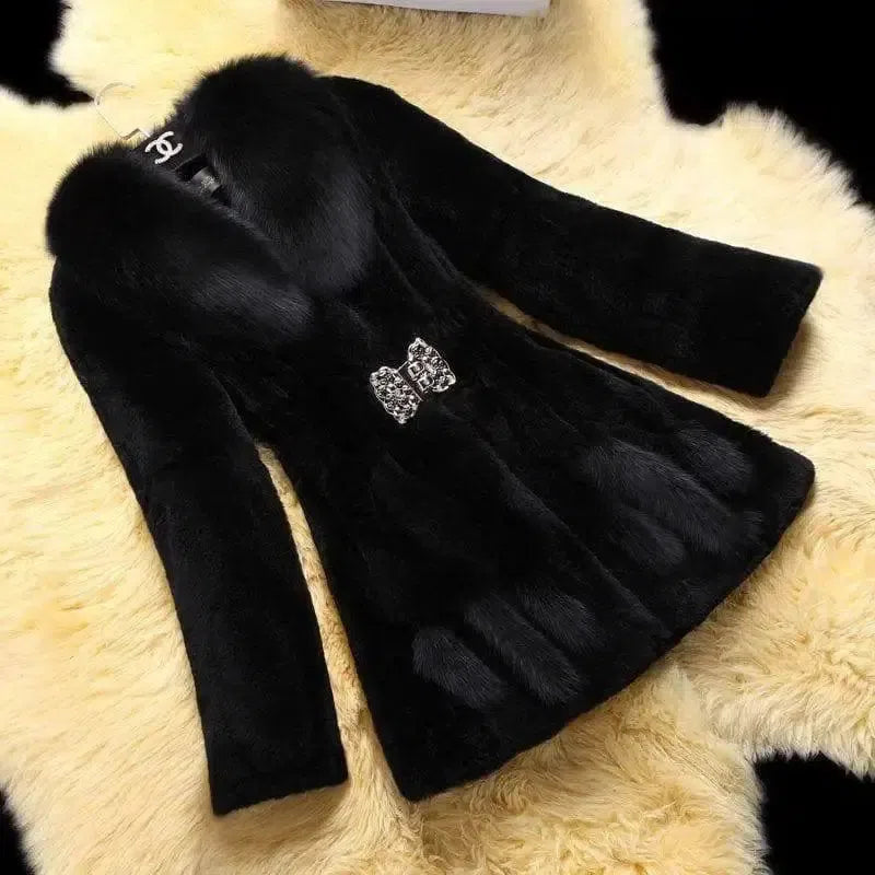 Luxurious Mid-Length Mother Coat with Fox Fur Collar-Black-6