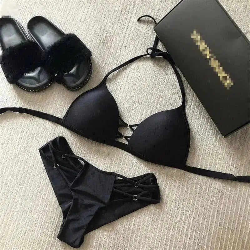 Pure color hard bag bikini split-Black-2